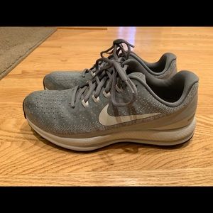 Nike Vomero 13 women’s shoes